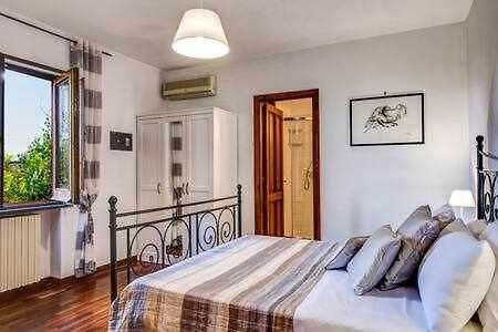 Gocce Villas - Villa De Flores Country Style Villa With Pool Маса Лубрензе Екстериор снимка