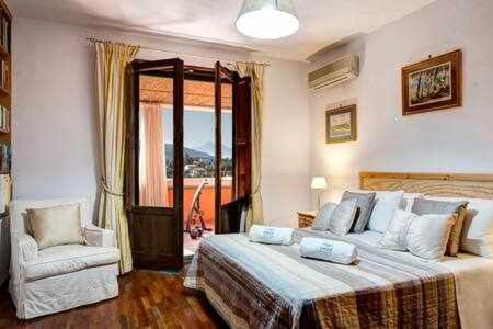 Gocce Villas - Villa De Flores Country Style Villa With Pool Маса Лубрензе Екстериор снимка