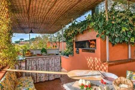 Gocce Villas - Villa De Flores Country Style Villa With Pool Маса Лубрензе Екстериор снимка