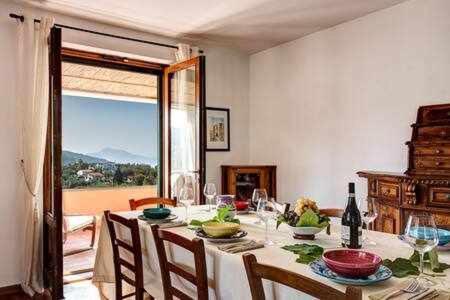 Gocce Villas - Villa De Flores Country Style Villa With Pool Маса Лубрензе Екстериор снимка